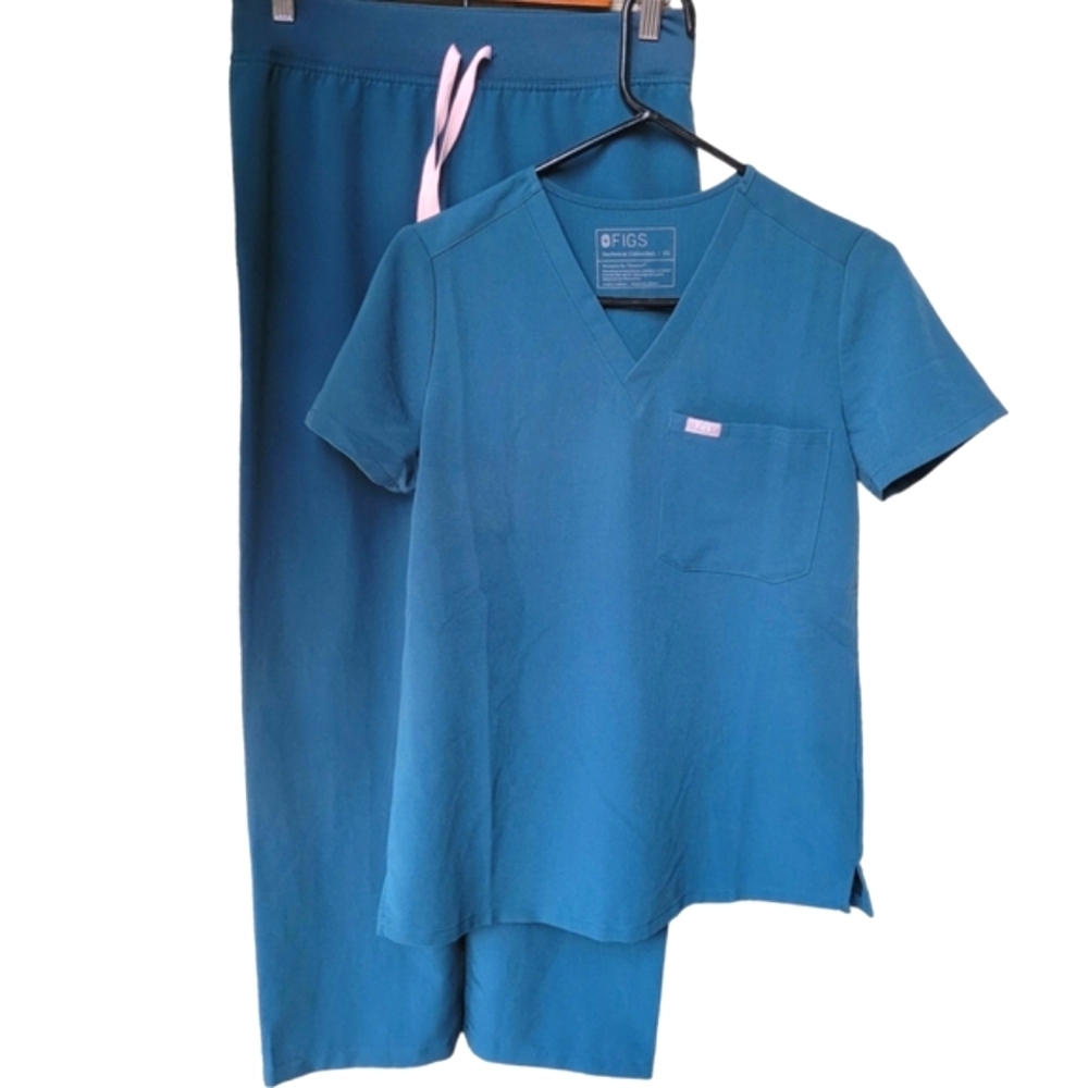 Figs Scrubs Catarina Top & Livingston Petite Pants Size XS